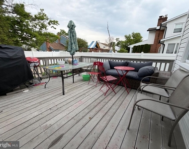 321 Surrey Road - Photo Thumbnail 6