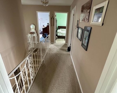 321 Surrey Road - Photo Thumbnail 13