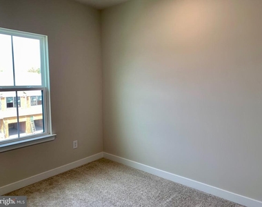 65 Rosemary Way - Photo Thumbnail 26