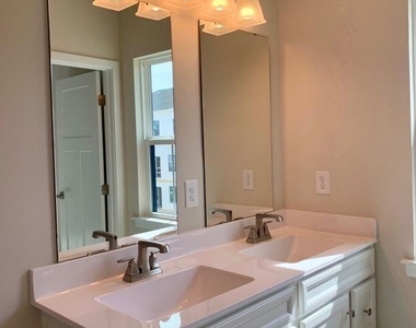 65 Rosemary Way - Photo Thumbnail 18