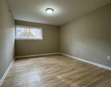 8433 Greenbelt Road - Photo Thumbnail 6