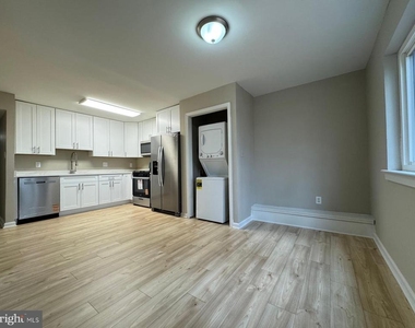 8433 Greenbelt Road - Photo Thumbnail 2