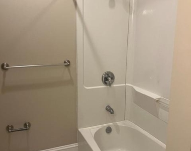 411 E Lafayette Avenue E - Photo Thumbnail 19