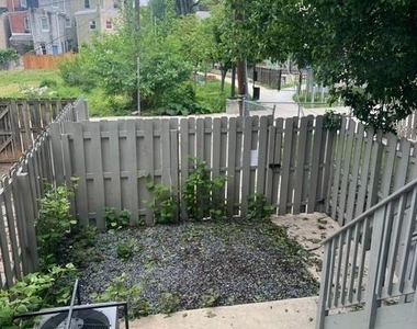 411 E Lafayette Avenue E - Photo Thumbnail 37