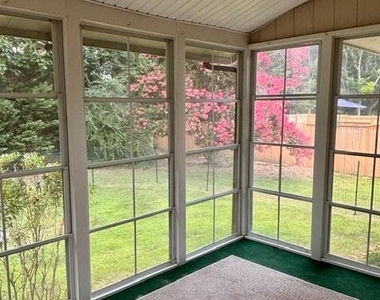 16 Colgate Drive - Photo Thumbnail 27