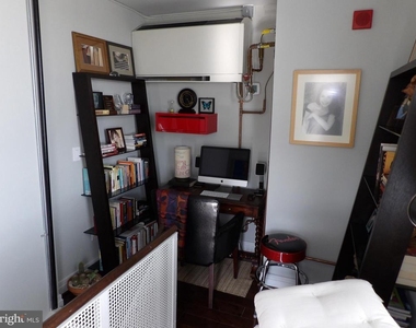 301 Massachusetts Avenue Nw - Photo Thumbnail 16