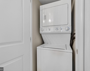 555 Massachusetts Avenue Nw - Photo Thumbnail 16