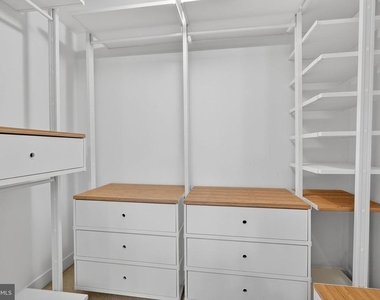 555 Massachusetts Avenue Nw - Photo Thumbnail 15