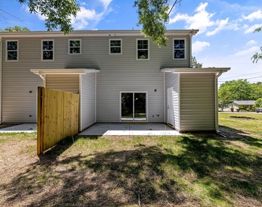 335 E Pine Avenue - Photo Thumbnail 24