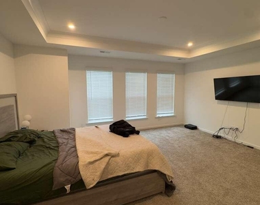 13031 Rover Street - Photo Thumbnail 2