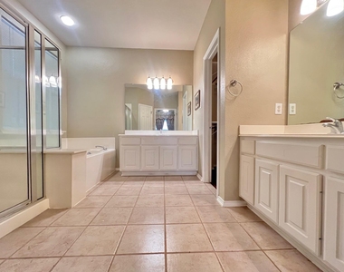 2323 Little Elm Trl - Photo Thumbnail 11