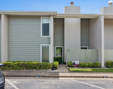 100 Lido Cir - Photo Thumbnail 12