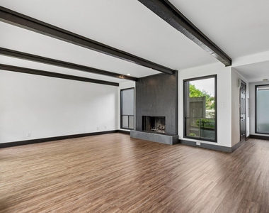 100 Lido Cir - Photo Thumbnail 16