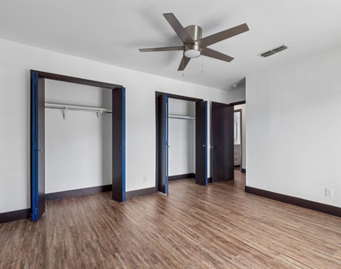 100 Lido Cir - Photo Thumbnail 7