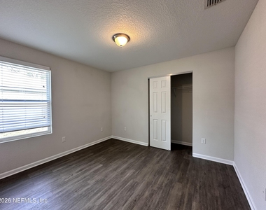3460 Belfort Road - Photo Thumbnail 10