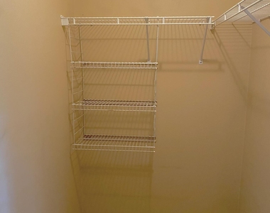 20 Empress Lane - Photo Thumbnail 8