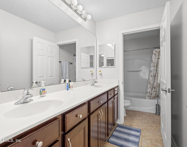 225 S Torwood Drive - Photo Thumbnail 20