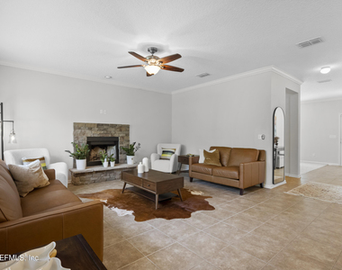 225 S Torwood Drive - Photo Thumbnail 6