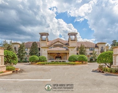 955 Registry Boulevard - Photo Thumbnail 43