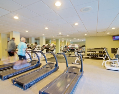 955 Registry Boulevard - Photo Thumbnail 65