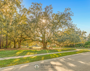 955 Registry Boulevard - Photo Thumbnail 128