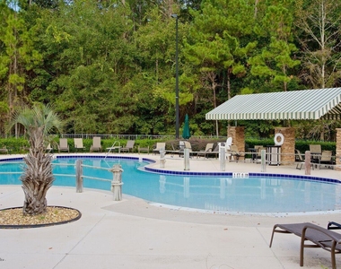 955 Registry Boulevard - Photo Thumbnail 86