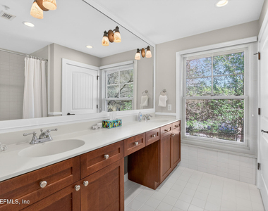 955 Registry Boulevard - Photo Thumbnail 34