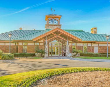 955 Registry Boulevard - Photo Thumbnail 124