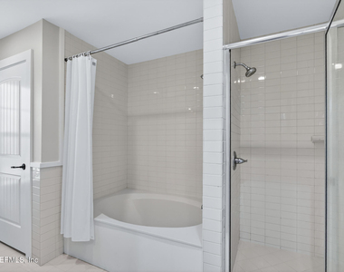 955 Registry Boulevard - Photo Thumbnail 36