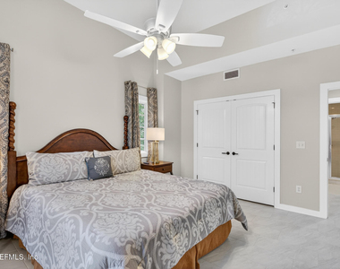 955 Registry Boulevard - Photo Thumbnail 29