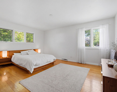 1322 Brook Lane - Photo Thumbnail 8