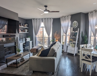 1406 S Halsted Street - Photo Thumbnail 4