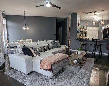1406 S Halsted Street - Photo Thumbnail 2