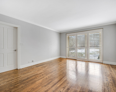 120 E 8th Street - Photo Thumbnail 13