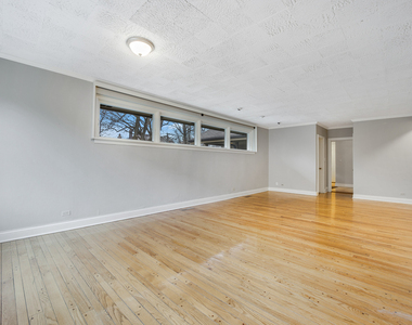 120 E 8th Street - Photo Thumbnail 21