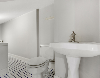 120 E 8th Street - Photo Thumbnail 23