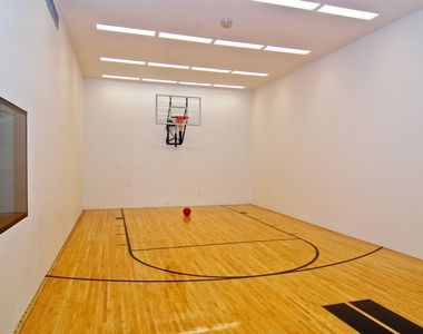 400 E Randolph Street - Photo Thumbnail 10