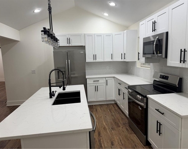 2190 Highview Road Sw - Photo Thumbnail 7