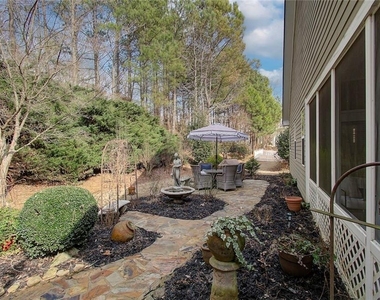 3822 Carriage House Drive - Photo Thumbnail 26