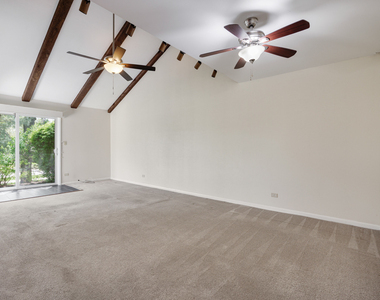 1525 Columbia Court - Photo Thumbnail 2