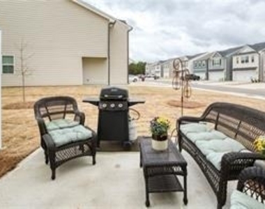 59 Founders Drive - Photo Thumbnail 11