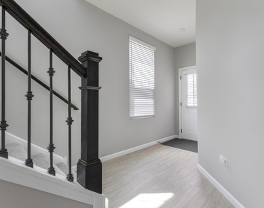 2227 Ryegrass Lane - Photo Thumbnail 2