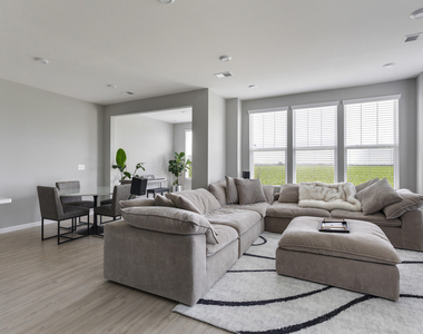 2227 Ryegrass Lane - Photo Thumbnail 8