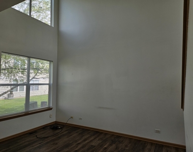1473 Cambria Drive - Photo Thumbnail 1