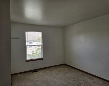 1473 Cambria Drive - Photo Thumbnail 6