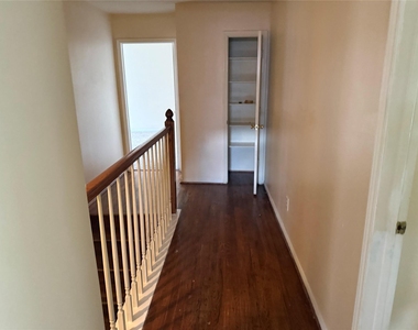 2511 Pine Shadows Drive - Photo Thumbnail 15