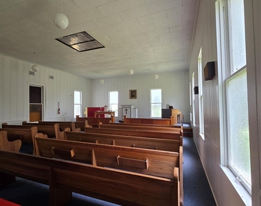 142 Rowe Ln - Photo Thumbnail 10