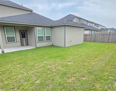 3230 Tilley Drive - Photo Thumbnail 16