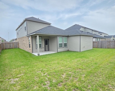3230 Tilley Drive - Photo Thumbnail 5