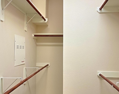 4480 Gran Canary Drive - Photo Thumbnail 12